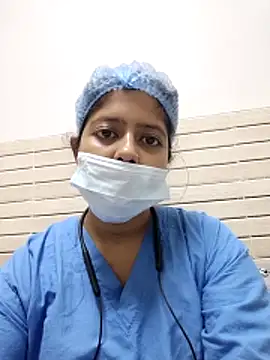 Rainy Royal online show from March 19, 2026, 5:02 pm