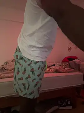 Snapshot of casaldinamico chatting on March 18, 2026, 11:13 am casaldinamico online show from March 18, 2026, 11:13 am
