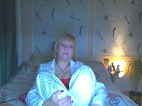 Anessa7321 online show from May 3, 2026, 6:00 pm