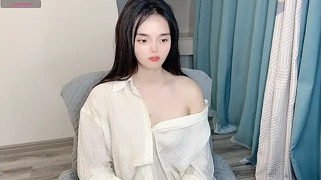 Snapshot of xixi-7 chatting on June 13, 2026, 7:01 pm xixi-7 online show from June 13, 2026, 7:01 pm