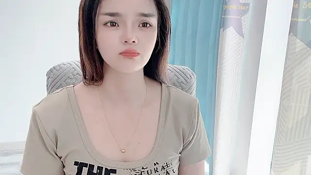 Snapshot of xixi-7 chatting on June 5, 2026, 6:52 am xixi-7 online show from June 5, 2026, 6:52 am