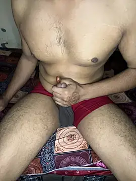 Snapshot of hotty_top chatting on May 11, 2026, 5:54 pm hotty top online show from May 11, 2026, 5:54 pm