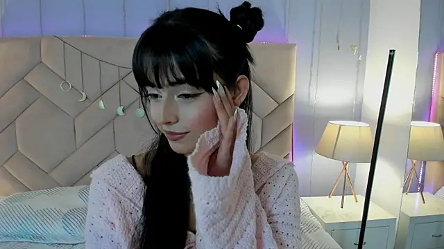Snapshot of Eimy_Blaze chatting on July 16, 2026, 7:44 pm Eimy Blaze online show from July 16, 2026, 7:44 pm