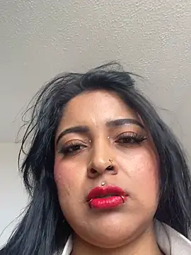 Sarah-917 online show from July 30, 2026, 6:29 pm