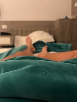 davidjh1 online show from March 17, 2026, 12:13 am