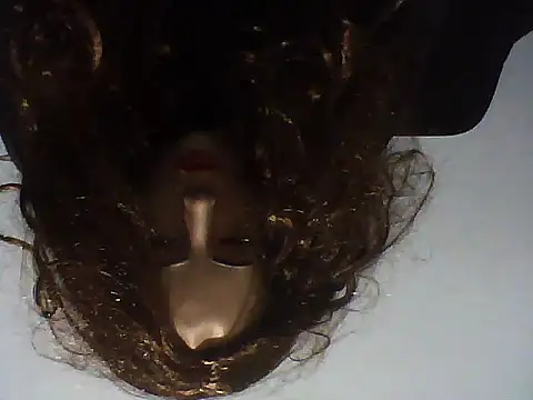 Snapshot of ziavacca chatting on March 17, 2026, 3:42 am ziavacca online show from March 17, 2026, 3:42 am