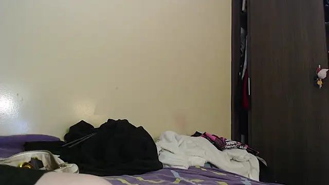 xxcodyxx666  online show from May 7, 2026, 4:39 am