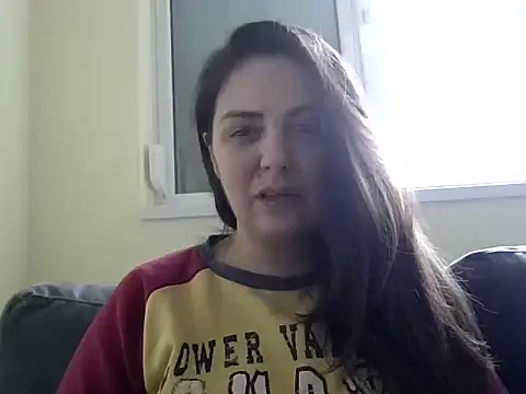 Snapshot of Arya_Malone chatting on April 3, 2026, 11:27 am Arya Malone online show from April 3, 2026, 11:27 am
