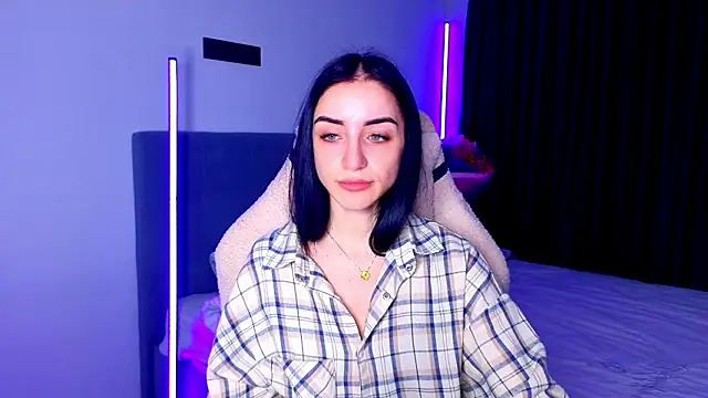 Juliet lu online show from March 19, 2026, 7:52 am