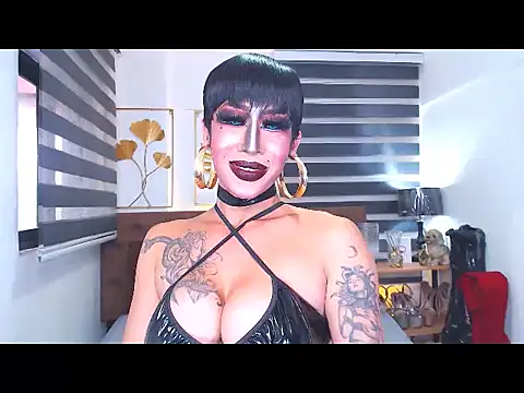 DominateMistressTania online show from July 22, 2026, 11:18 pm