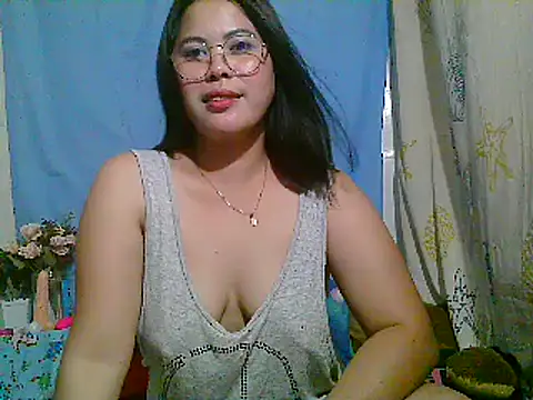 Snapshot of asianflirtt35 chatting on May 13, 2026, 6:31 am asianflirtt35 online show from May 13, 2026, 6:31 am