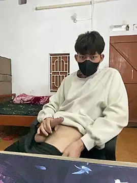 Snapshot of Funkin- chatting on March 19, 2026, 12:38 pm Funkin- online show from March 19, 2026, 12:38 pm