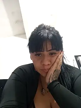 Luna sexybigtits online show from March 20, 2026, 7:48 pm