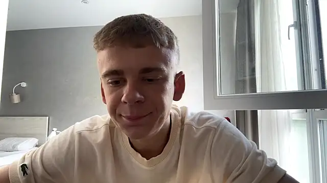 Snapshot of SoloFury chatting on July 3, 2026, 6:31 am SoloFury online show from July 3, 2026, 6:31 am