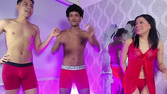 Twink Sensationxx online show from March 20, 2026, 1:12 pm