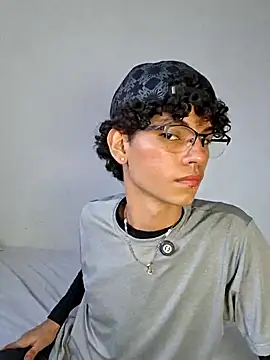 Samu cint online show from March 19, 2026, 8:42 pm