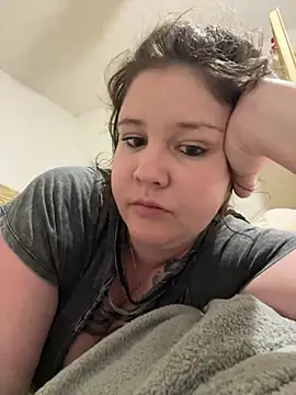 Snapshot of sugarplum29 chatting on March 22, 2026, 11:28 pm sugarplum29 online show from March 22, 2026, 11:28 pm