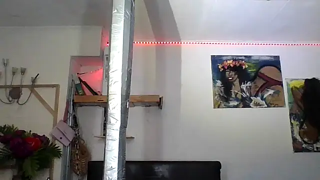 Snapshot of Anna-Cash chatting on May 11, 2026, 11:46 pm Anna-Cash online show from May 11, 2026, 11:46 pm