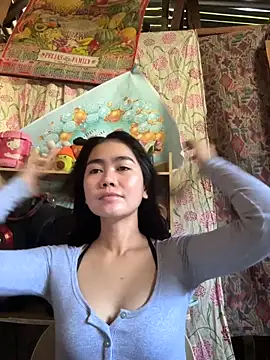 Snapshot of beautyasian23 chatting on March 19, 2026, 2:22 am beautyasian23 online show from March 19, 2026, 2:22 am