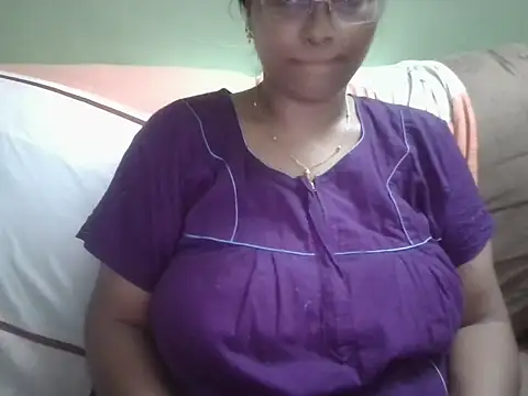 Lucky Meenu online show from April 24, 2026, 4:36 am