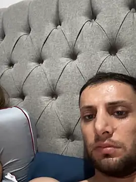 Pareja140216 online show from March 18, 2026, 2:52 pm