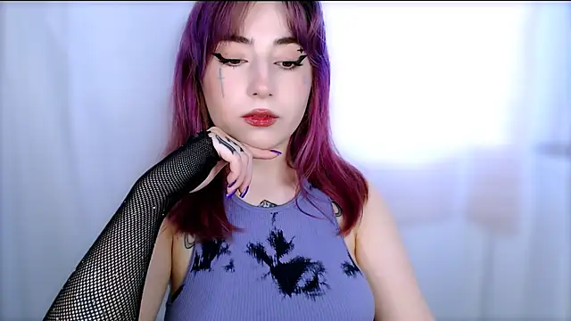 Snapshot of MistressEdith chatting on May 31, 2026, 12:22 pm MistressEdith online show from May 31, 2026, 12:22 pm