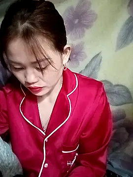 Eli18 online show from May 4, 2026, 10:45 pm