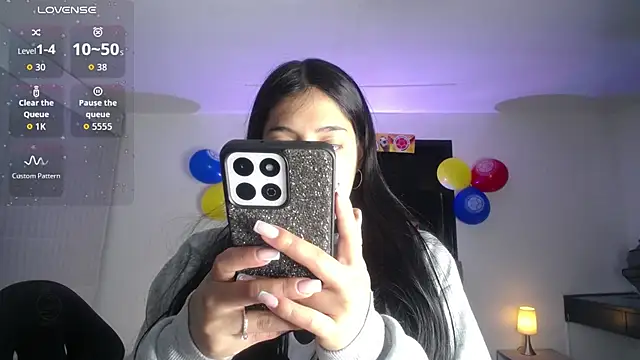 Snapshot of Melannyy_V chatting on July 2, 2026, 12:55 pm Melannyy V online show from July 2, 2026, 12:55 pm