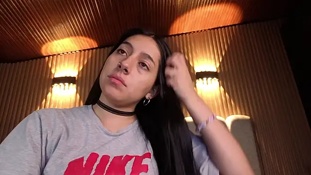 Melannyy V online show from March 21, 2026, 12:42 pm