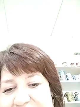 ViktoriaToytor55 online show from April 21, 2026, 4:57 pm