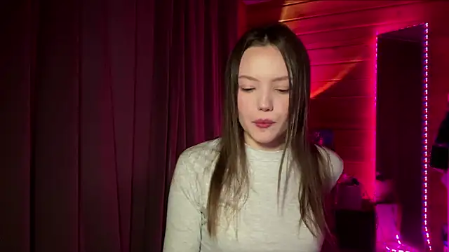 Snapshot of LenLen_Solen chatting on June 5, 2026, 1:28 pm LenLen Solen online show from June 5, 2026, 1:28 pm