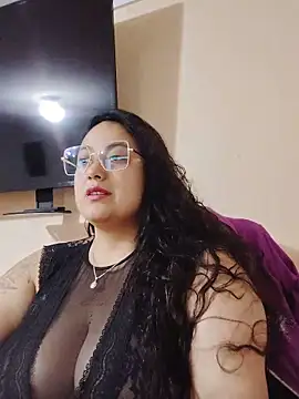 Snapshot of AvaRyd chatting on June 9, 2026, 11:06 pm AvaRyd online show from June 9, 2026, 11:06 pm
