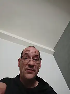 fairlight38 online show from May 5, 2026, 10:51 am