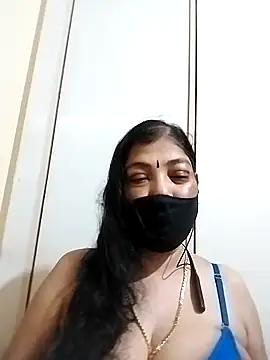 SanthiyaTamil01 online show from April 19, 2026, 7:05 pm