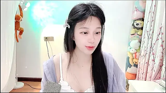 QQ-7890 online show from April 27, 2026, 5:27 am