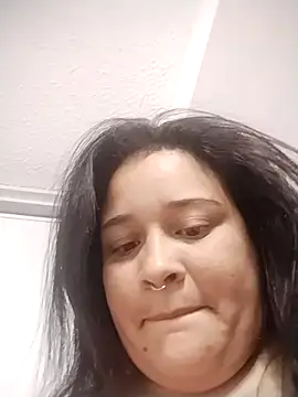 Snapshot of Atenea_19_ chatting on May 5, 2026, 1:14 pm Atenea 19 online show from May 5, 2026, 1:14 pm