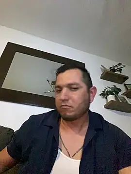 HOTB0Y18 online show from April 23, 2026, 7:26 am