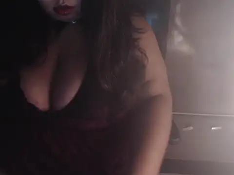 CarmenEspanhola online show from July 18, 2026, 4:21 am