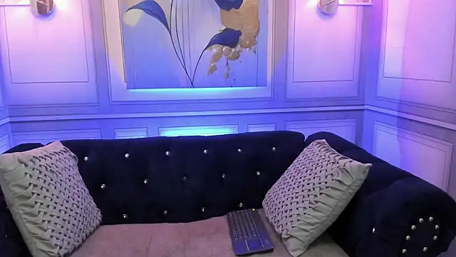 Apolo jonnes online show from March 25, 2026, 2:33 am