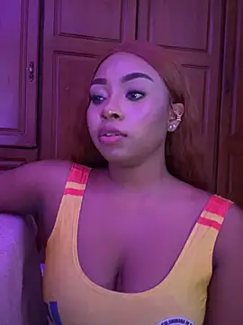 Snapshot of Kloe_rousse01 chatting on July 11, 2026, 8:53 pm Kloe rousse01 online show from July 11, 2026, 8:53 pm