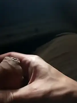 Schamlippenspreitzer online show from October 30, 2025, 11:12 pm