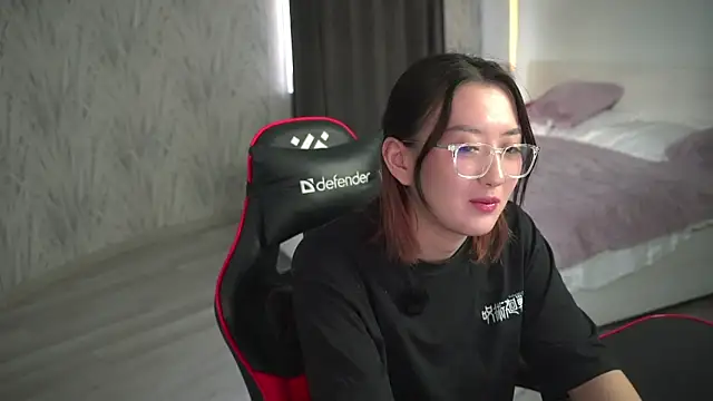 DeeCosca online show from March 24, 2026, 12:16 pm