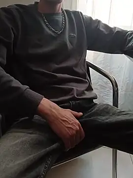 Skinboy06 online show from April 23, 2026, 3:24 pm