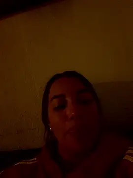 Sexyandtiny online show from May 4, 2026, 7:50 pm