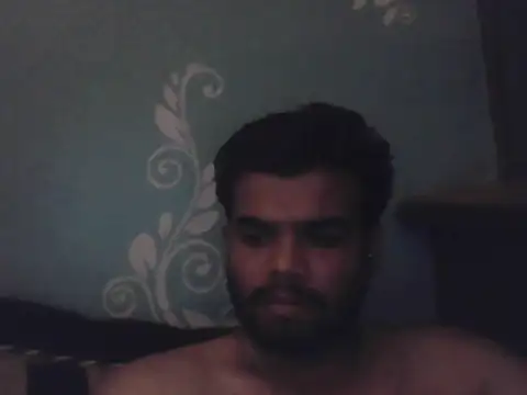 bunnysnugglez online show from April 26, 2026, 8:11 am