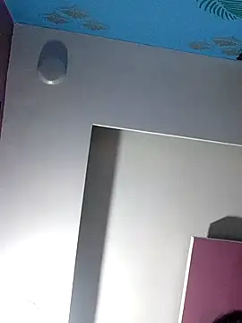 MoonlightMira online show from July 18, 2026, 5:38 am