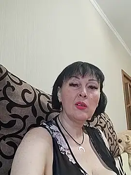 Snapshot of HelgaDennis chatting on July 21, 2026, 6:15 am HelgaDennis online show from July 21, 2026, 6:15 am