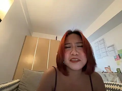 misscutee online show from July 16, 2026, 2:47 pm