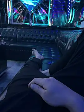 OZAWOA009 online show from March 24, 2026, 11:10 am