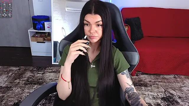 AnacondaOnn online show from July 24, 2026, 5:03 am